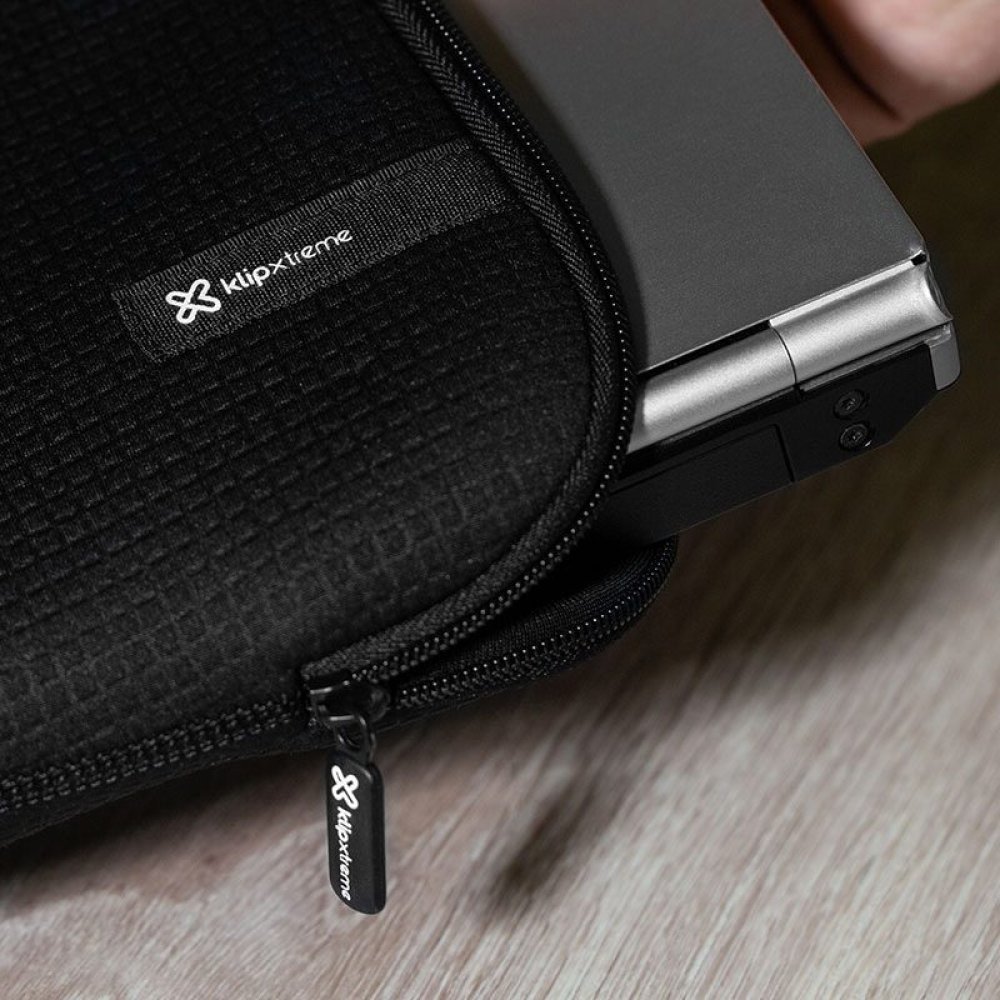 KlipX Texturized Laptop Sleeve KNS-310B up to 14.1" Black - Imagen 2