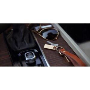 Kingston - USB flash drive - USB 3.2 Gen 1 - 220MB/s Metal